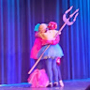 Meet your Posher, Juliet